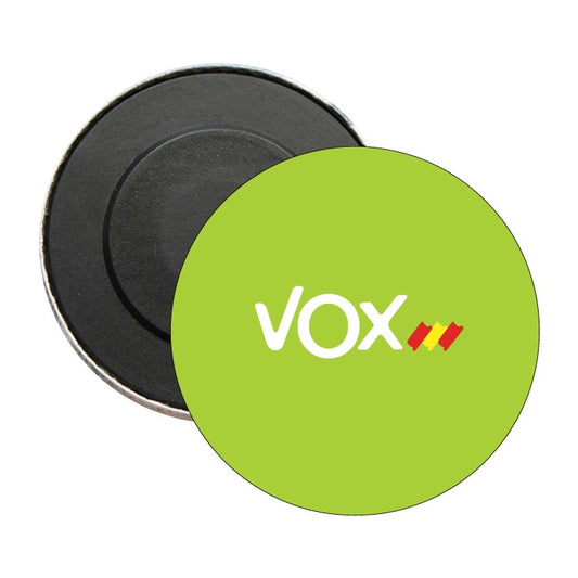 Iman Redondo Vox Bandera De España Diagonal Fondo Verde