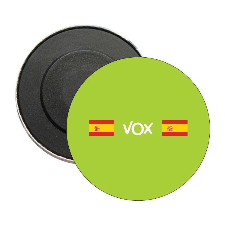 Iman Redondo Vox Banderas De España Fondo Verde