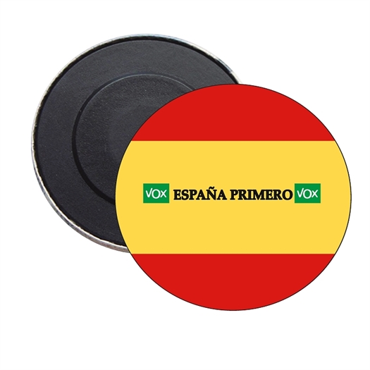 78860-IMAN-REDONDO-ESPANA-PRIMERO-BANDERA-ESPANOLA-VOX-1.jpg